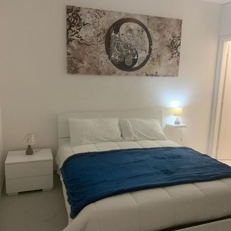 La Casa Di Gio' Hotel Fiumicino Buitenkant foto